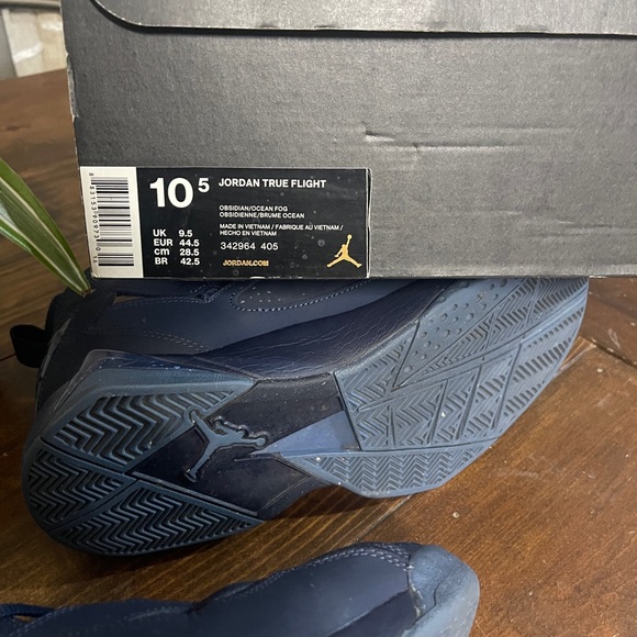 Jordan True Flight - Picture 12 of 13